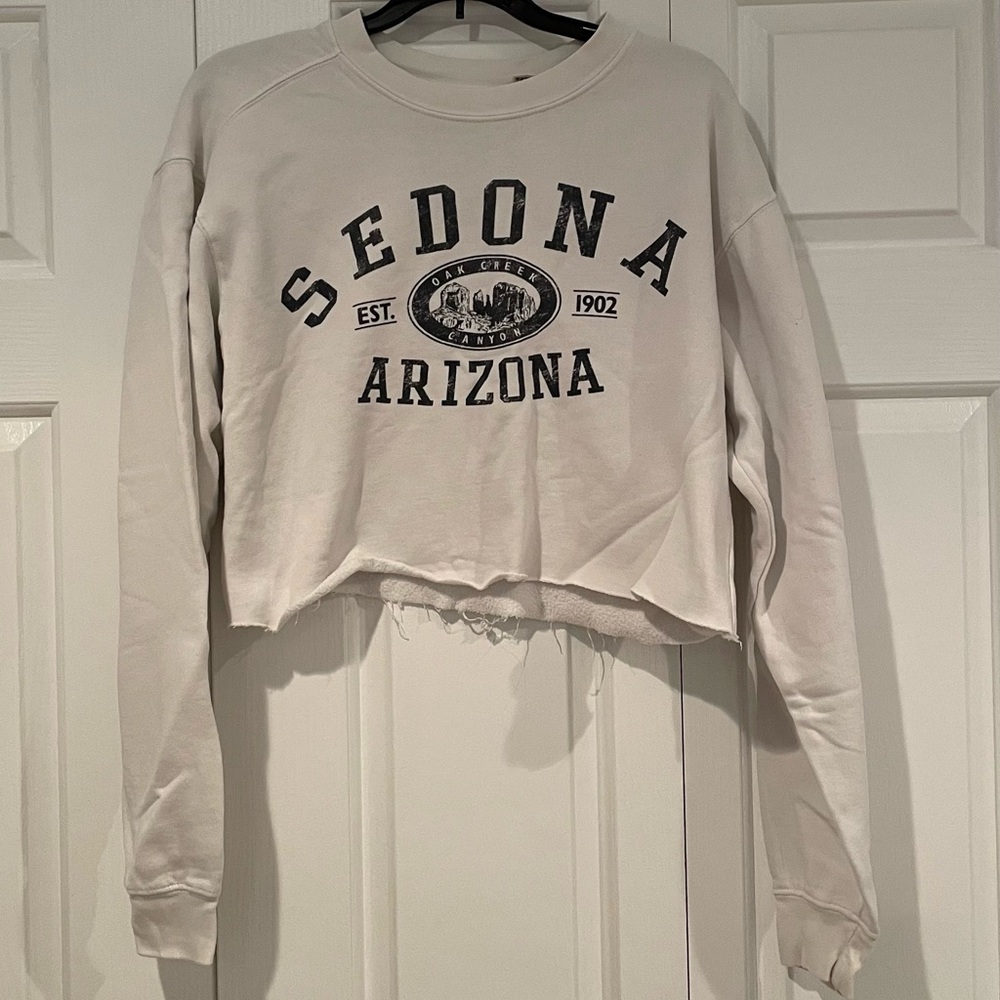 Sedona Arizona cropped white sweatshirt crewneck
